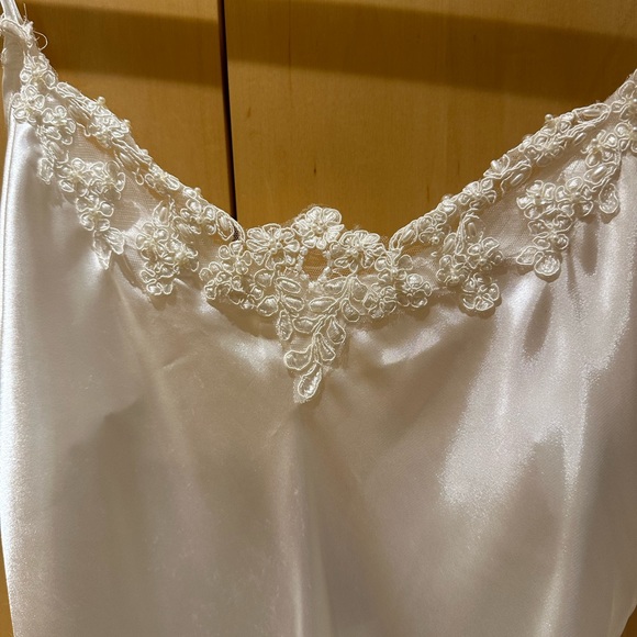 Lines Donatella Slip gown - Picture 5 of 6